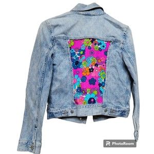 Gap Blue Jean Jacket Size S NWT Hippie Boho Chic Denim Quirky
